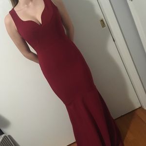 red mermaid prom dress!